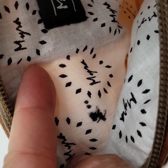 Myra Bag peach and brown large wristlet canvas/leather printed inside 9"x 7" - Picture 10 of 13